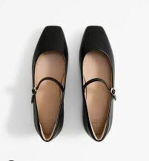 Abercrombie And Fitch Faux Black Leather Mary Jane Flat Size 9 Classic Shoes